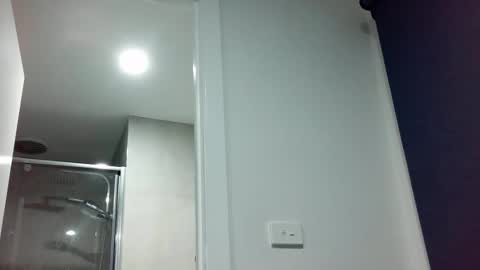 Davvyd online show from September 10, 5:00 pm