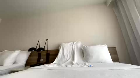 Dax Vance online show from October 20, 3:38 pm