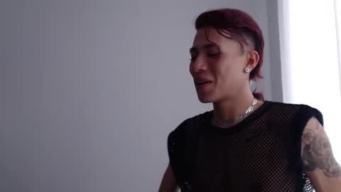 Daxon online show from November 13, 6:23 pm