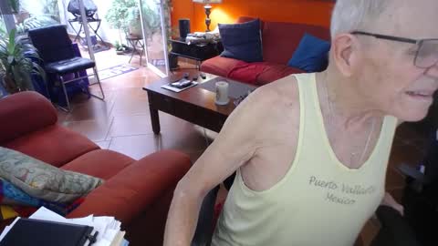 NOLADon online show from February 21, 9:27 pm