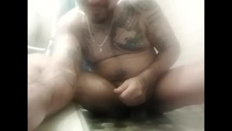 Snapshot of deadbirdink8o8 chatting on December 27, 12:56 pm deadbirdink8o8 online show from December 27, 12:56 pm