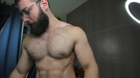 Snapshot of deanlek chatting on January 8, 9:23 pm Dean online show from January 8, 9:23 pm