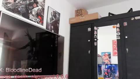 Snapshot of death_ink666 chatting on March 12, 6:11 pm    online show from March 12, 6:11 pm