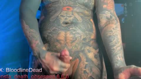 Snapshot of death_ink666 chatting on September 20, 7:25 pm    online show from September 20, 7:25 pm