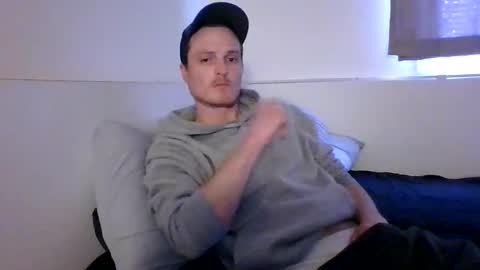 Dee4dayz online show from March 28, 9:15 pm