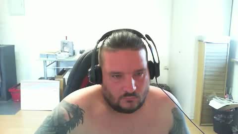 deinspielzeug87 online show from October 3, 1:05 pm