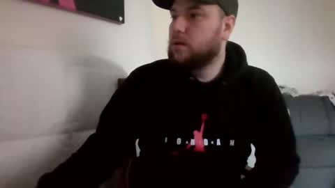 dekumate online show from February 13, 8:59 am