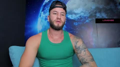 Delessandro online show from April 29, 11:55 pm