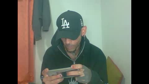demon_rose_ online show from May 25, 1:56 am