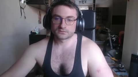 Snapshot of den_lover1 chatting on February 26, 10:48 am Den online show from February 26, 10:48 am