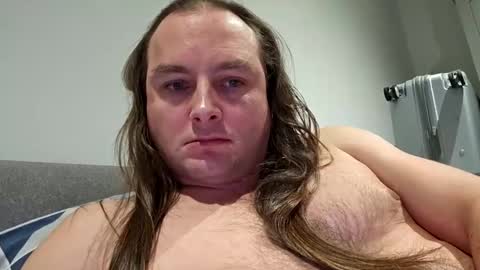 Snapshot of dennis210586 chatting on February 28, 11:01 pm dennis210586 online show from February 28, 11:01 pm