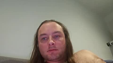 Snapshot of dennis210586 chatting on January 5, 10:08 pm dennis210586 online show from January 5, 10:08 pm