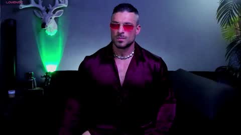 dennis_cox_ online show from February 11, 5:07 pm