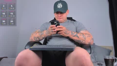 dennis munera online show from January 13, 11:14 am