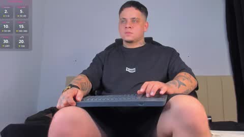 dennis munera online show from December 19, 10:45 am