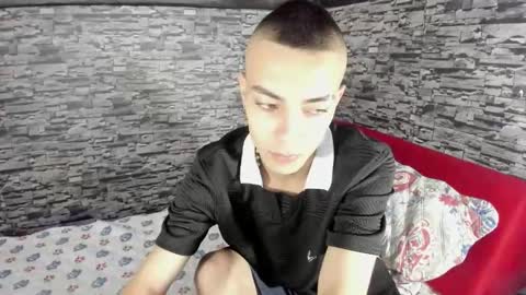 Dereck Boy online show from January 12, 3:43 am