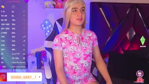 derek grey online show from October 15, 6:59 pm