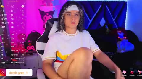 derek grey online show from July 3, 7:18 pm