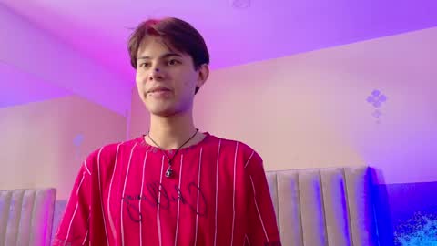 derek_sinn online show from May 19, 8:15 pm