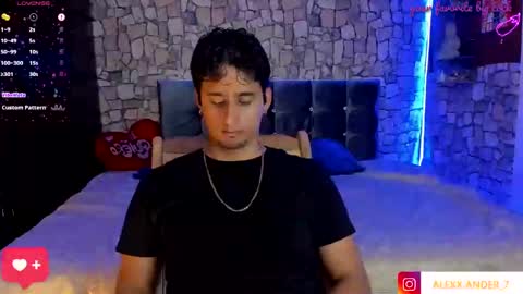 DEREKK   online show from December 22, 3:44 am