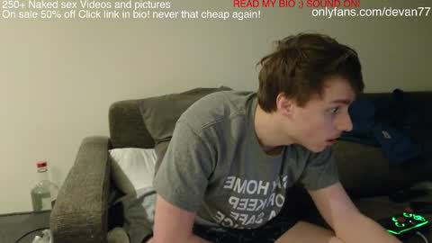 Devan online show from April 6, 7:42 am