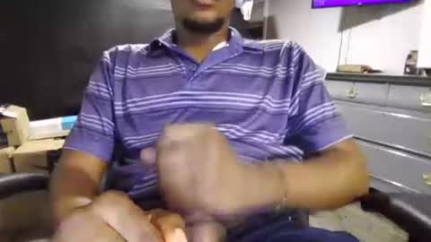 Snapshot of deyhfd chatting on September 23, 4:56 am deyhfd online show from September 23, 4:56 am