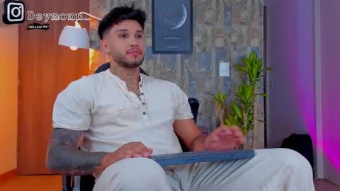 JULIAN online show from September 29, 10:16 pm