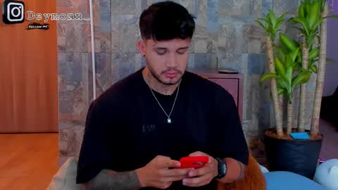 JULIAN online show from October 3, 4:34 pm