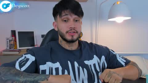 JULIAN online show from January 16, 10:55 pm