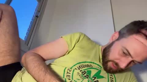Im Julian  all cum shot videos here    online show from May 10, 7:15 pm