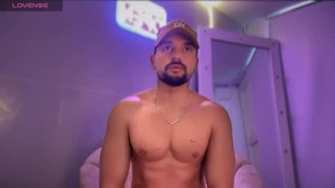 diego_muscle96 online show from July 6, 2:03 pm