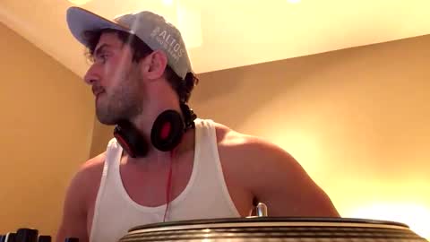 diegodavids online show from February 18, 9:42 pm