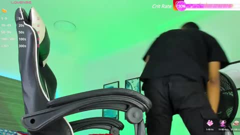 Snapshot of dilam_alfonzo chatting on December 29, 7:32 pm Dilan online show from December 29, 7:32 pm