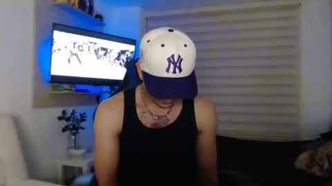 dilanxxx8888 online show from January 16, 3:09 am