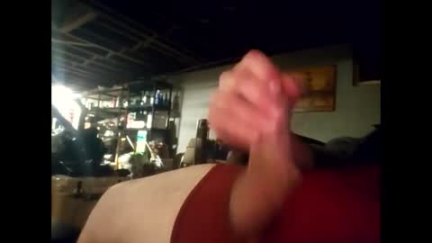 Snapshot of dilf_watchme chatting on December 17, 4:45 am Mr. Dilf online show from December 17, 4:45 am