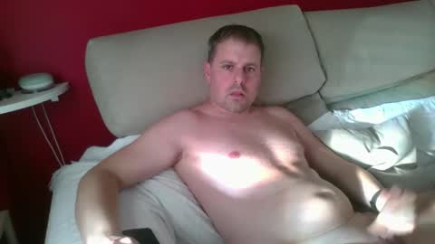 dili999 online show from September 22, 5:34 pm