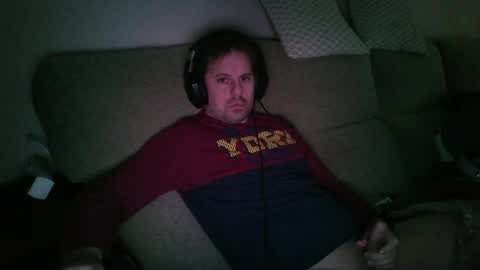 dili999 online show from December 5, 8:00 am