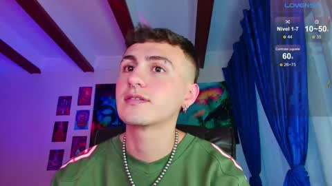 Julian Independent Model online show from March 11, 11:04 pm