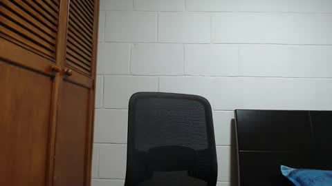 Dimitri online show from February 13, 5:24 am