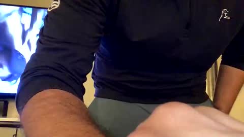 Snapshot of dimwit_ chatting on October 24, 9:33 am dimwit_ online show from October 24, 9:33 am