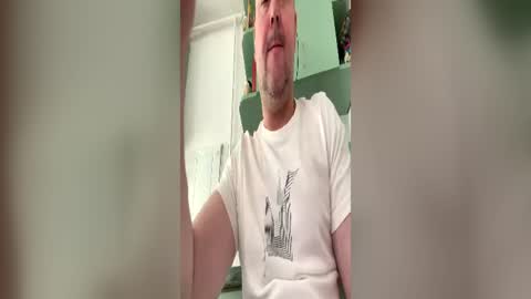 dinodinoxxx online show from June 14, 5:31 am
