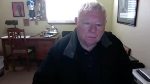 dirtrider195080438 online show from April 19, 4:50 pm