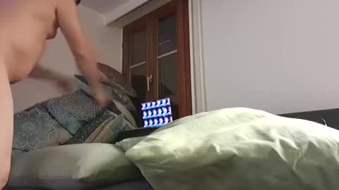 Jan online show from January 31, 12:40 pm