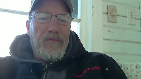 Snapshot of dirtynastyoldman chatting on March 8, 1:34 pm dirtynastyoldman online show from March 8, 1:34 pm