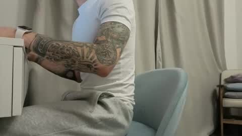 buy tokens with link  online show from January 14, 8:12 pm