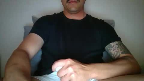 Snapshot of dk420mwa chatting on October 12, 11:43 pm dk420mwa online show from October 12, 11:43 pm