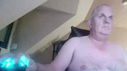 doggy2629 online show from October 21, 8:34 pm