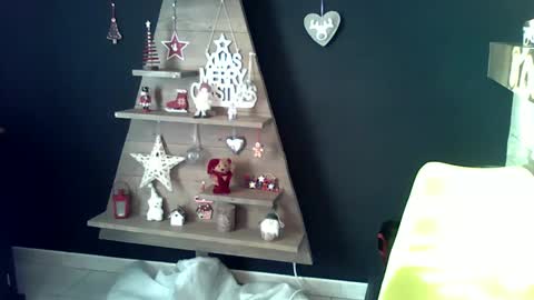 Alex online show from December 16, 7:48 am