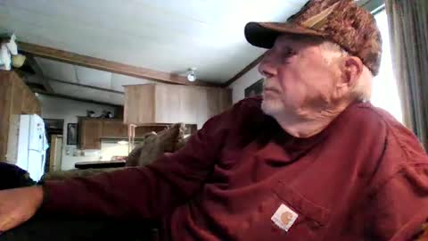 Snapshot of doingmyself69 chatting on September 9, 9:03 pm doingmyself69 online show from September 9, 9:03 pm