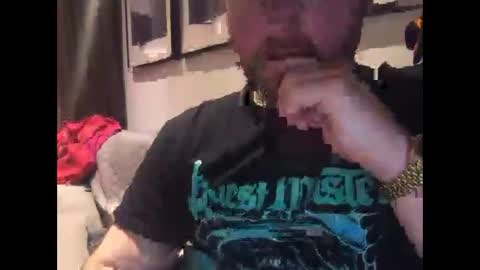 Snapshot of dolce555 chatting on January 4, 2:03 am dolce555 online show from January 4, 2:03 am